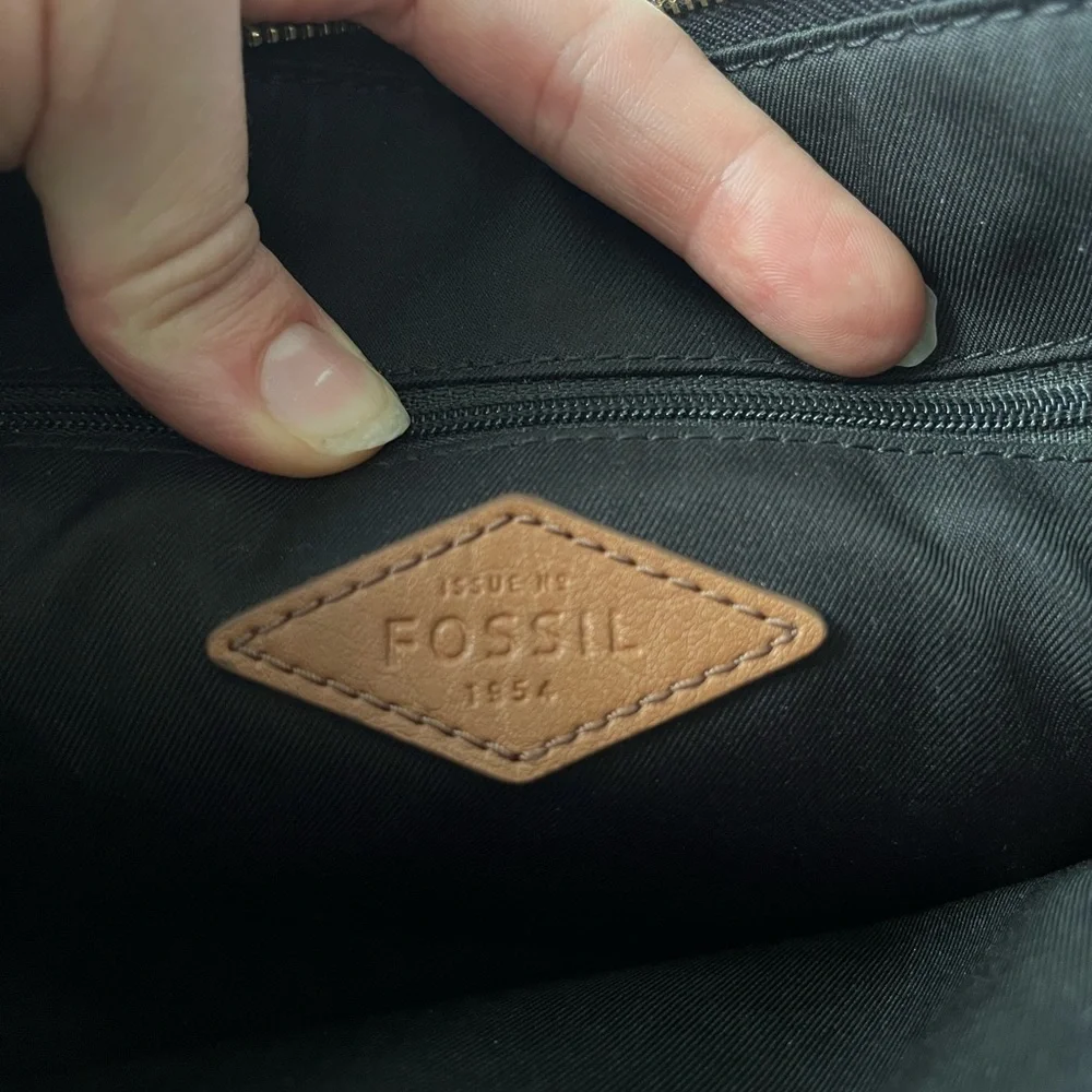 FOSSIL Shoulder Bag - Picture 5 of 10